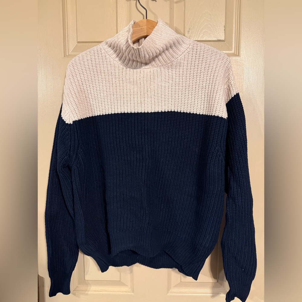 French Connection Cream & Navy Sweater for Women size S